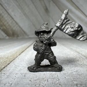 Essex Miniature Metal Dwarf with Flag Fantasy 1986